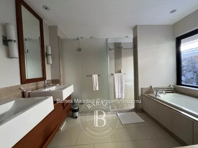 ANAHITA RESORT – Exceptional Sea View Villa – 5 Bedrooms