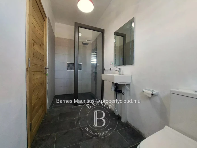 BEAU VALLON - Family House with Swimming Pool - 4 Bedrooms