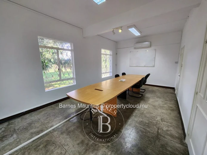 MOKA - Bureau à louer - 300 m²