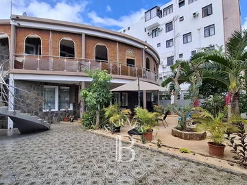7 Bedroom Villa