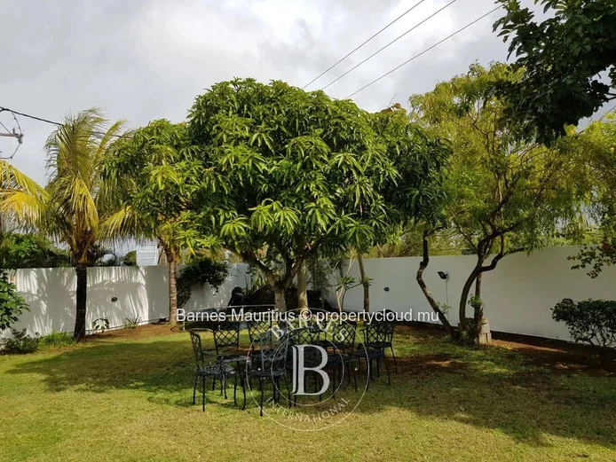 PEREYBÈRE - Spacious Double-Volume House - 4 Bedrooms