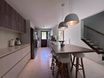3 Bedroom Townhouse, Duplex