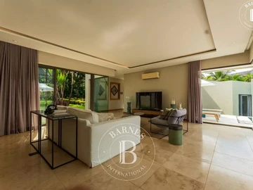 4 Bedroom Villa