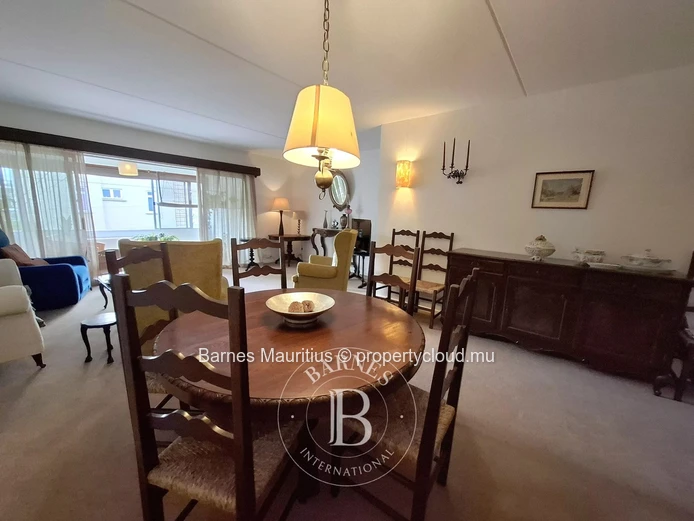 CUREPIPE - Bright and Cozy Apartment – 3 Bedrooms