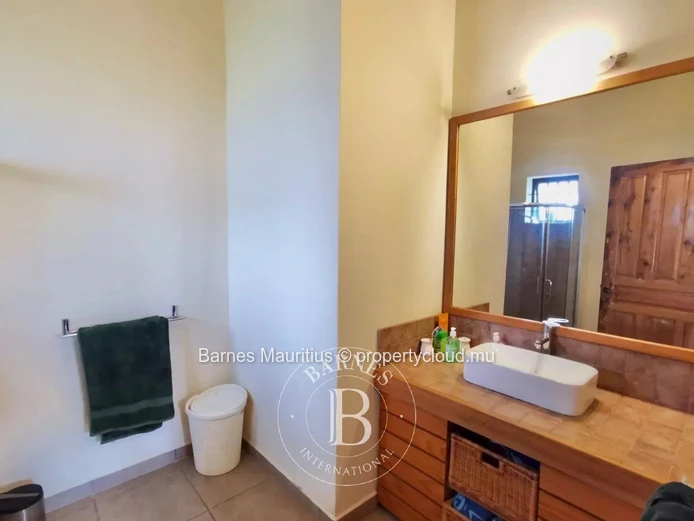 BELLE VUE HAREL – Island View Home – 4 Bedrooms