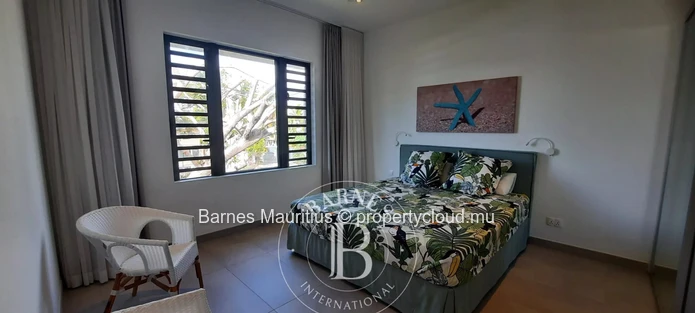 Pereybere Sea Front Apartment With 3 Bedrooms