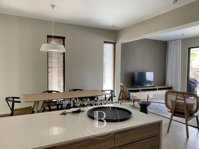 POINTE AUX CANONNIERS – Brand-new garden apartment with private pool – 2 bedrooms