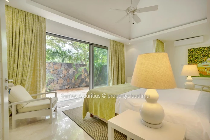 ANAHITA RESORT - Amazing & Spacious Villa on the Golf Course