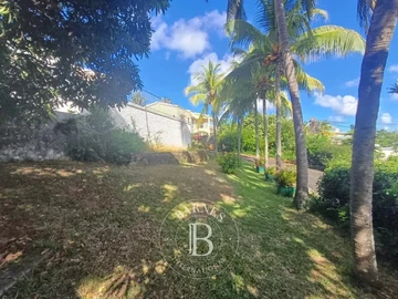 4 Bedroom Apartment
