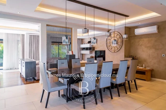 MOKA – Spacious villa – 3 bedrooms