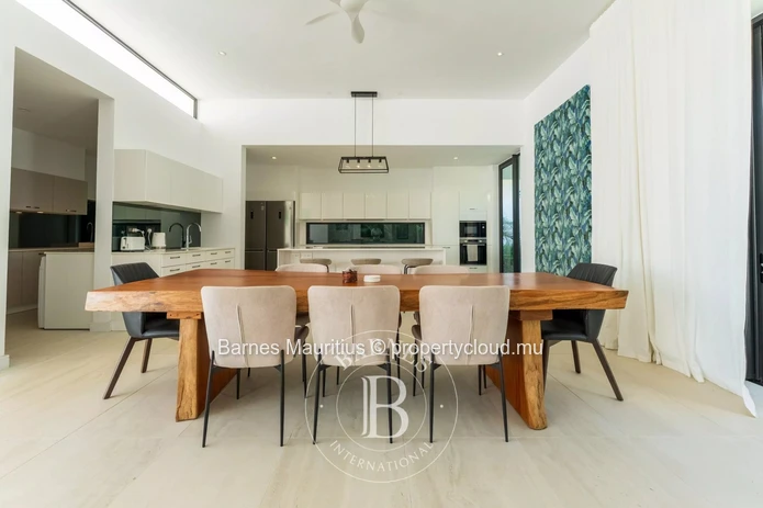 HAUTE RIVE - Golf-Front Villa - 4 Bedrooms
