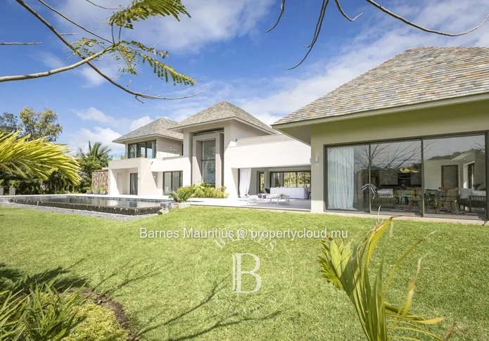 Anahita Golf Resort – 4-Bedroom Villa with Golf Course View