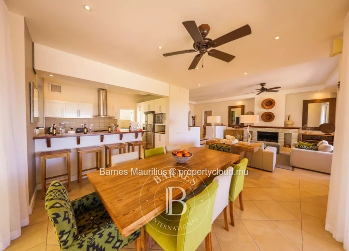 BEL OMBRE - Off-Plan - Villa with golf and mountain views - 3 bedrooms