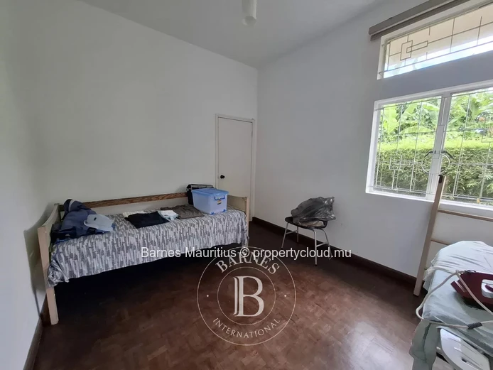 House for Sale – Eau Coulée - 7 rooms