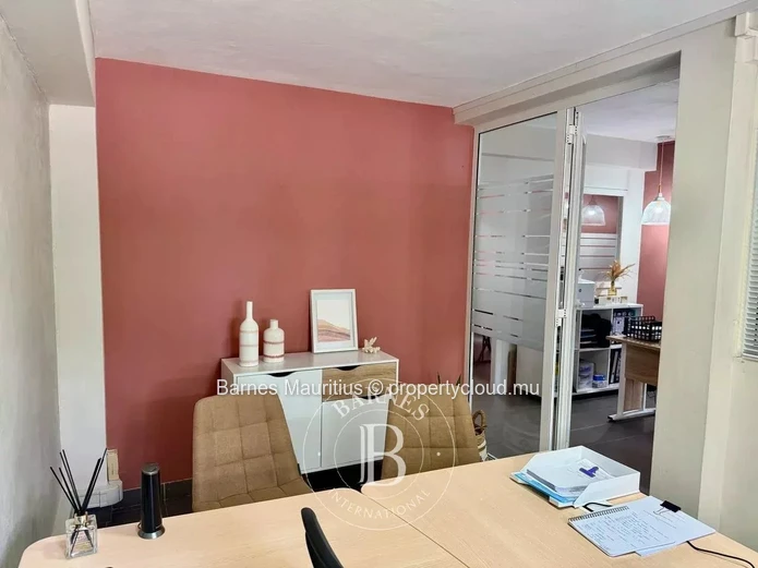 TAMARIN - Premium Furnished Office Space - 72 m²