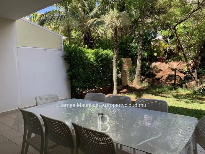 AZURI - 3-Bedroom House with Garden