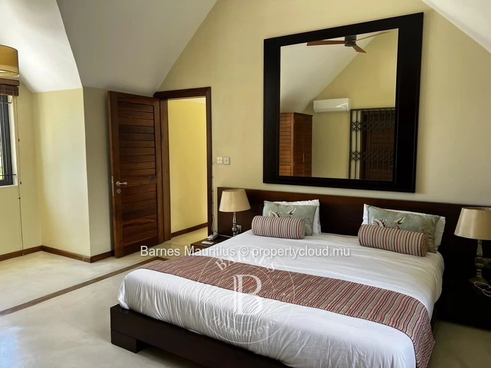 POSTE DE FLACQ – Villa – 4 chambres