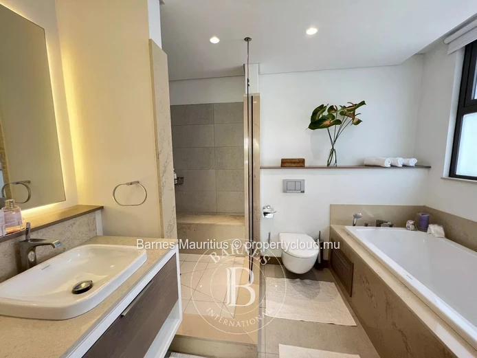 MONT CHOISY GOLF ESTATE - Luxury Apartment - 3 Bedrooms