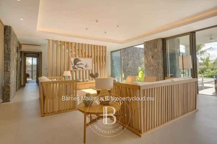 BEAU CHAMP - High end villa in a golf domain - 4 bedrooms