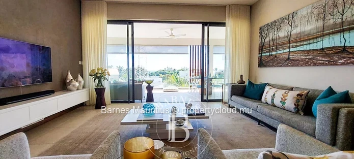 POINTE AUX CANONNIERS - High-end Apartment with Deck & Pool- 3 bedrooms