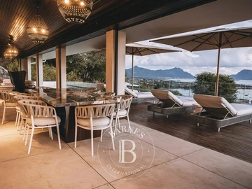 4 Bedroom Villa