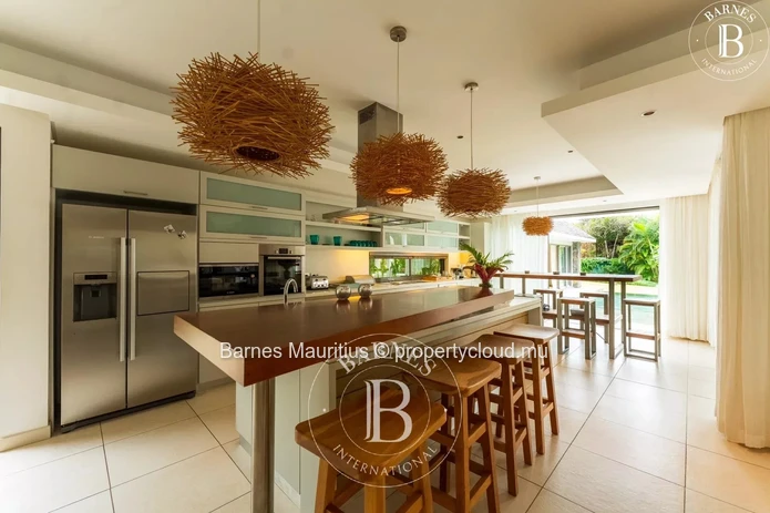 ANAHITA GOLF RESORT - Exceptional Villa 4 Bedrooms  with pool