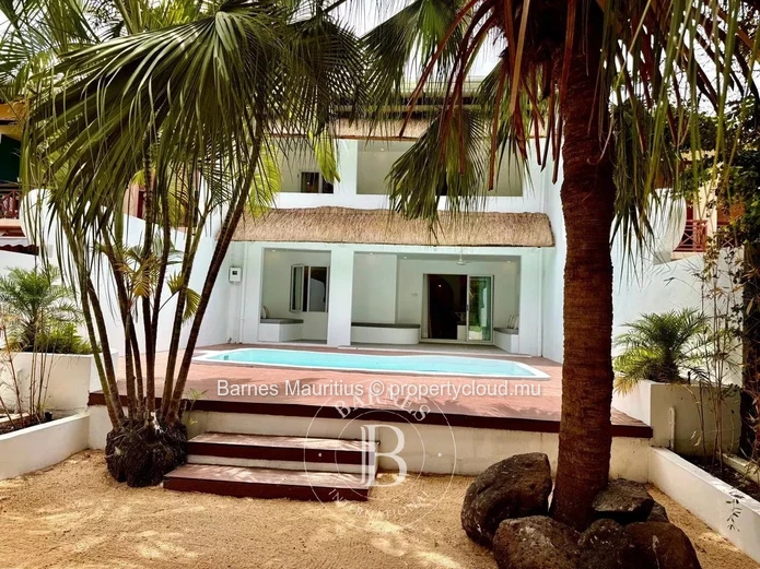 TAMARIN - Balinese-style Duplex - 4 Bedrooms