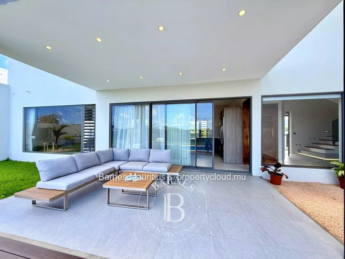 TAMARIN - Brand New Modern Villa - 3 Bedrooms