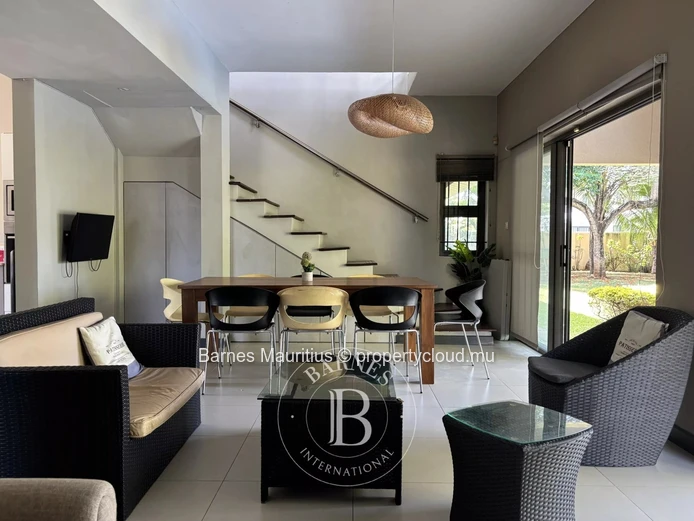 Beau Vallon - Residential complex - 1 house and 4 flats