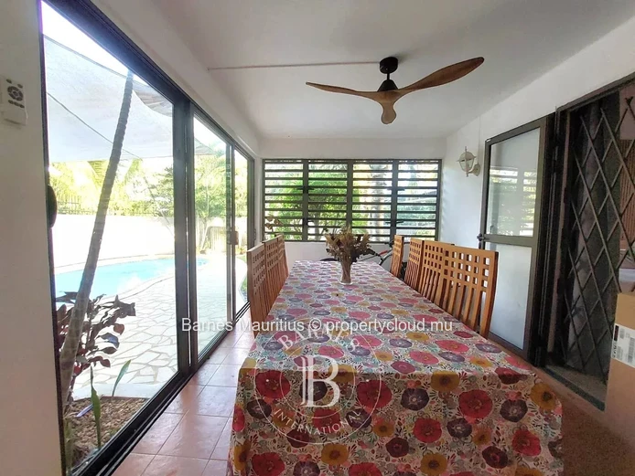 PEREYBÈRE – Superbe maison familiale moderne avec piscine – 4 chambres