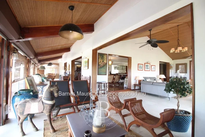 TAMARIN - Villa with view on the lagoon and Le Morne - 7 bedrooms