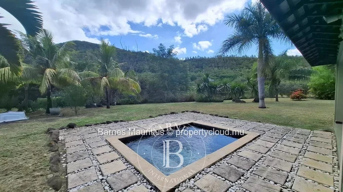 BLACK RIVER - Luxury villa - 3 bedrooms