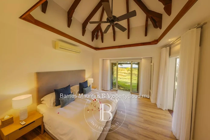 BEL OMBRE - Off-Plan - Villa with golf and mountain views - 3 bedrooms