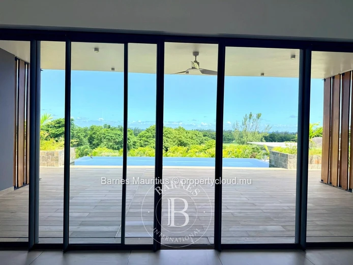 BEL OMBRE – Brand New Villa on Golf Course with Sea View – 4 Bedrooms