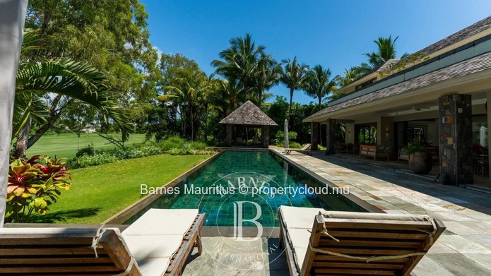 Anahita Golf Resort – 5-Bedroom Villa with Exceptional Golf Views