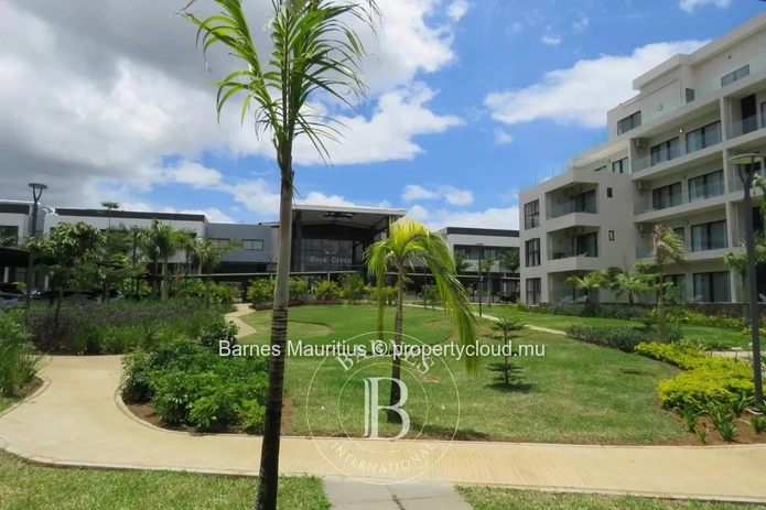 RÉDUIT - New penthouse with elevator - 1 bedroom