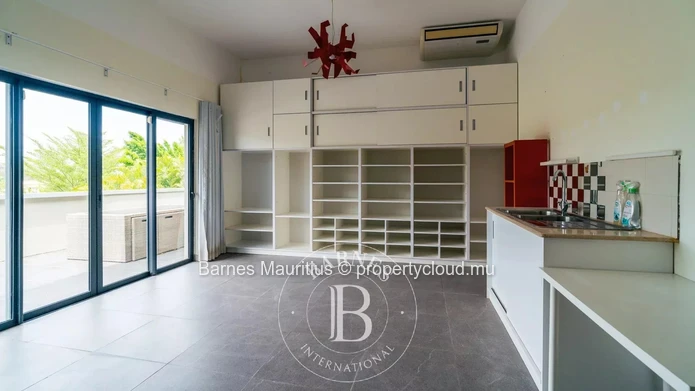 RIVIERE NOIRE - Serene villa with swimming pool - 4 bedrooms