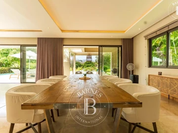 4 Bedroom Villa