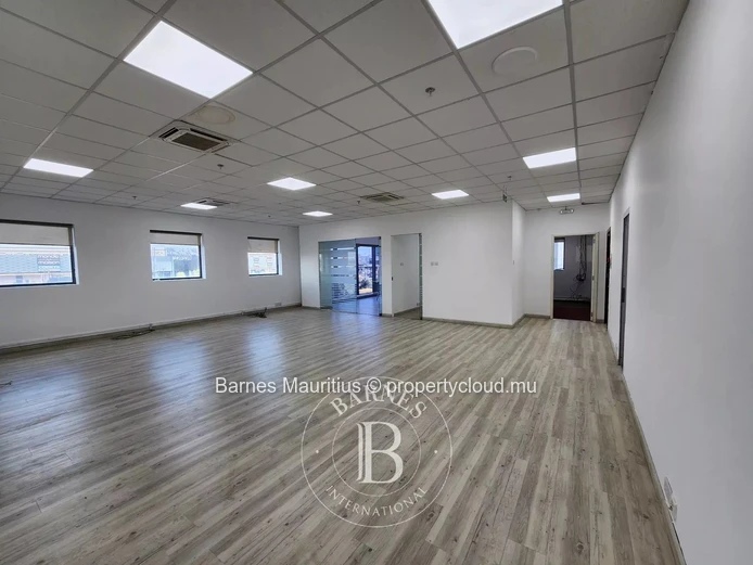 EBENE  -  Spacious office for rent   -  366 sqm
