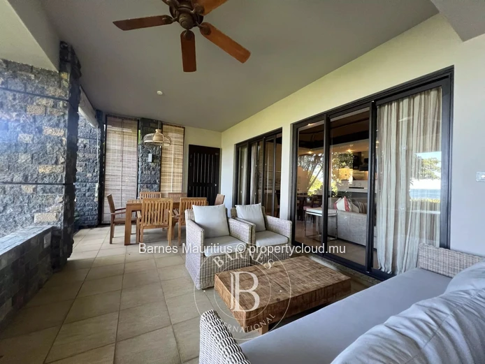 ANAHITA – Beautiful ground-floor apartment with sea view