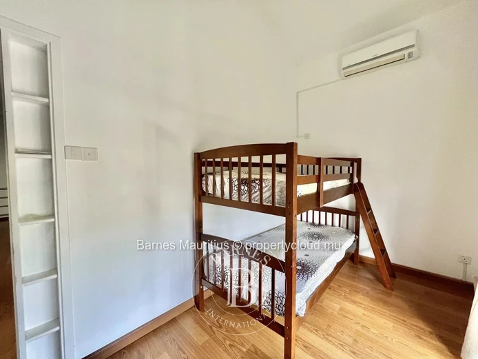 TAMARIN - Duplex in a Serene Area - 4 Bedrooms