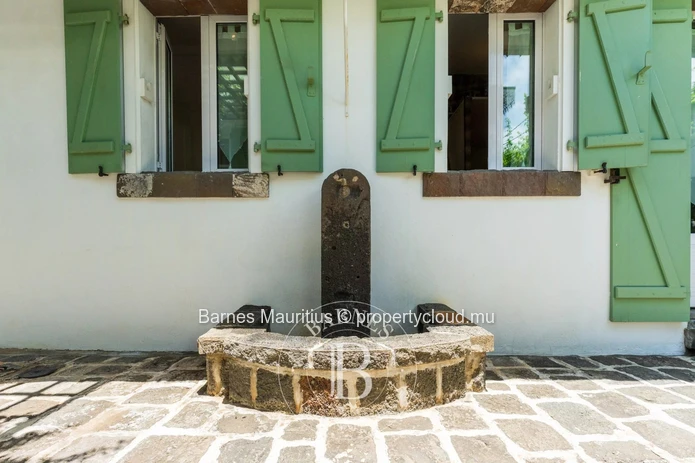 PORT LOUIS - Charming Colonial House for Sale - 278 sqm