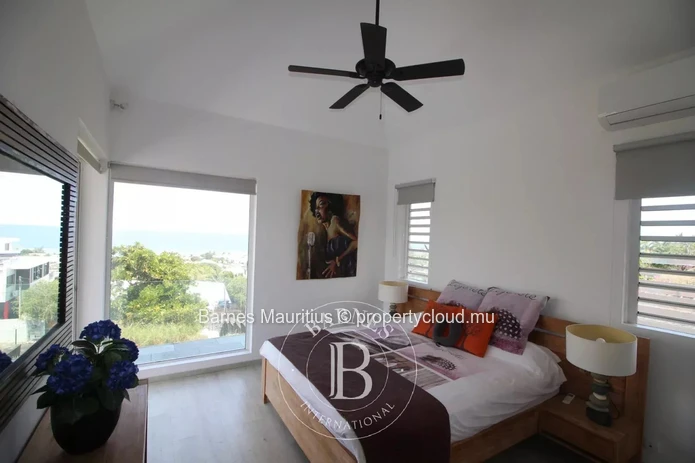 TAMARIN - Villa with view on the lagoon and Le Morne - 7 bedrooms