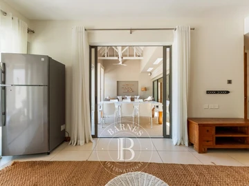 5 Bedroom Villa