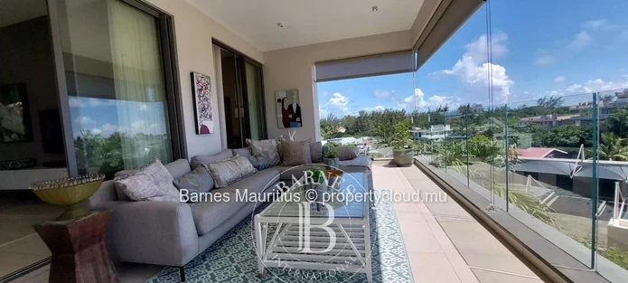 POINTE AUX CANONNIERS - High-end Apartment with Deck & Pool- 3 bedrooms