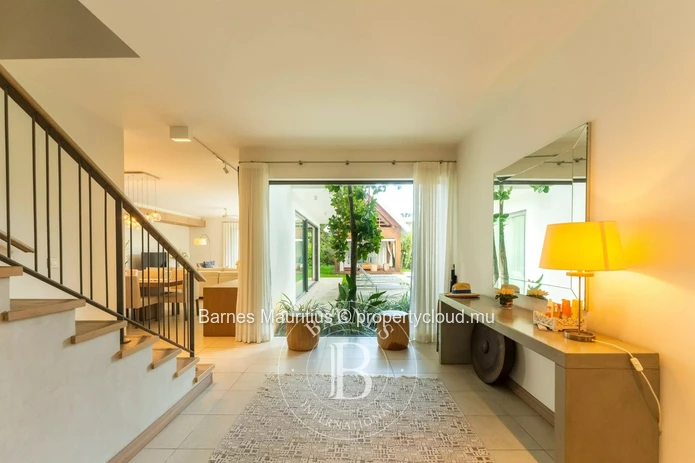 MONT CHOISY - Villa - 4 Bedrooms