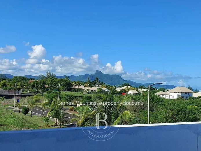 BEAU VALLON - Family House with Swimming Pool - 4 Bedrooms