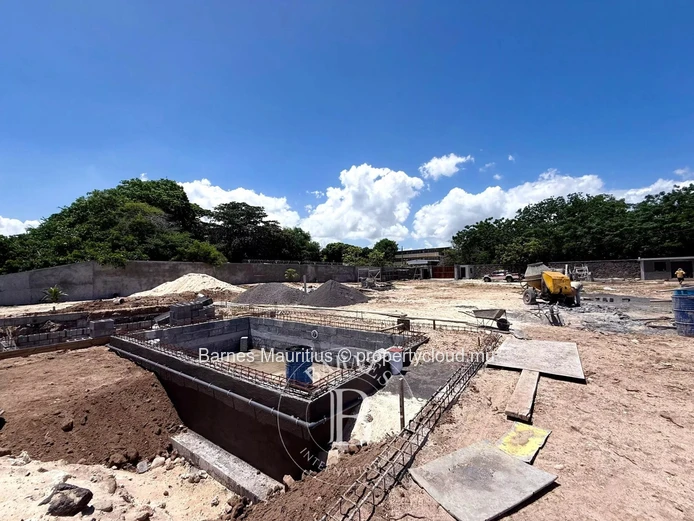 POINTE AUX SABLES - Beachfront Land - 80 Perches