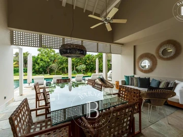 4 Bedroom Villa