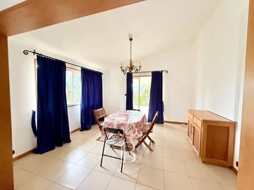 5 Bedroom Villa
